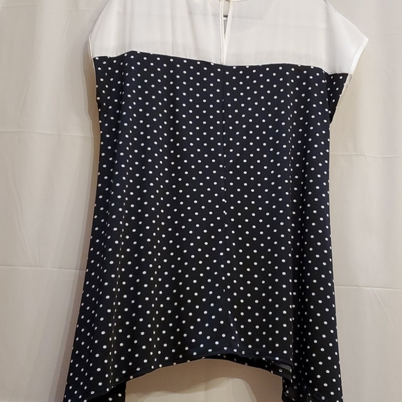 Faith and Joy Dots and Lace Top sz 1X - Picture 5 of 5